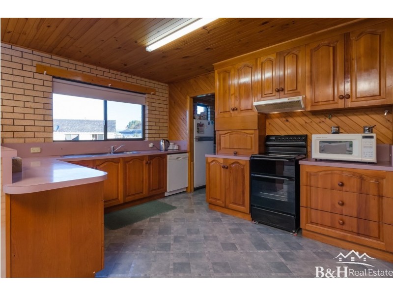 28 Hales Street, Wynyard TAS 7325