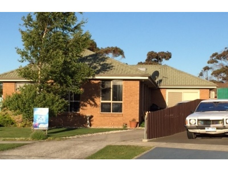 16 Nell Crescent, Ulverstone TAS 7315