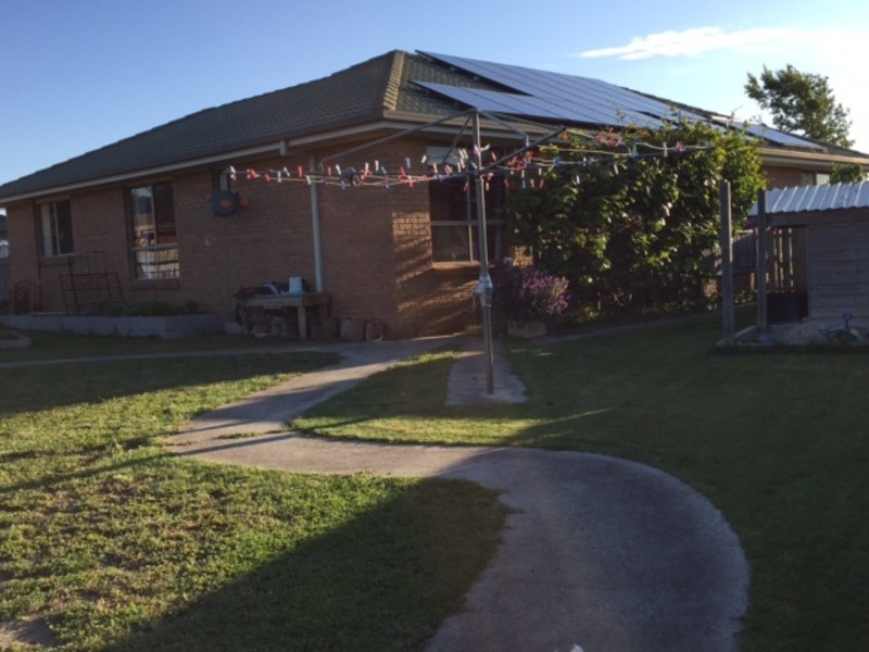 16 Nell Crescent, Ulverstone TAS 7315