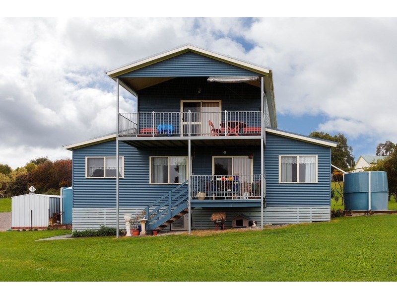 1022 Sheffield Road, Lower Barrington TAS 7306