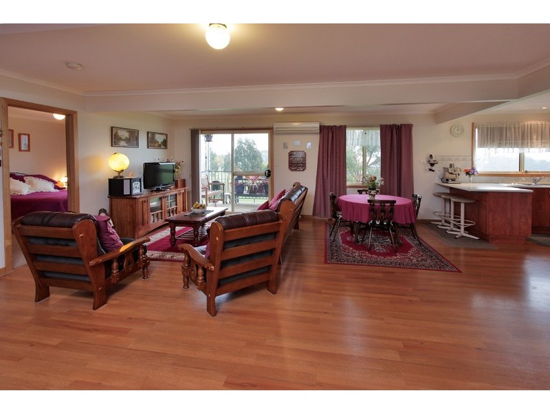 1022 Sheffield Road, Lower Barrington TAS 7306