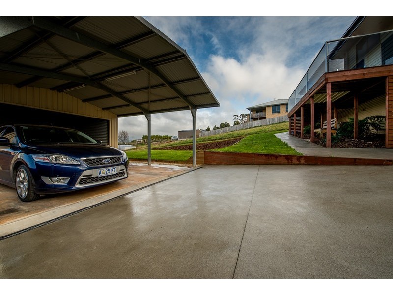 161 Upper Maud Street, West Ulverstone TAS 7315