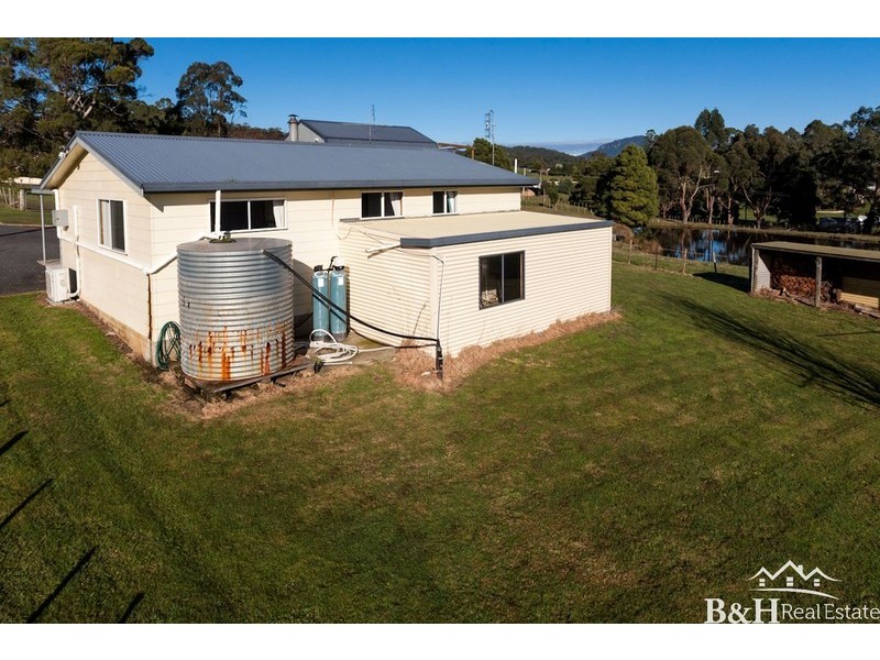 27 Blackwood Road, West Ulverstone TAS 7315