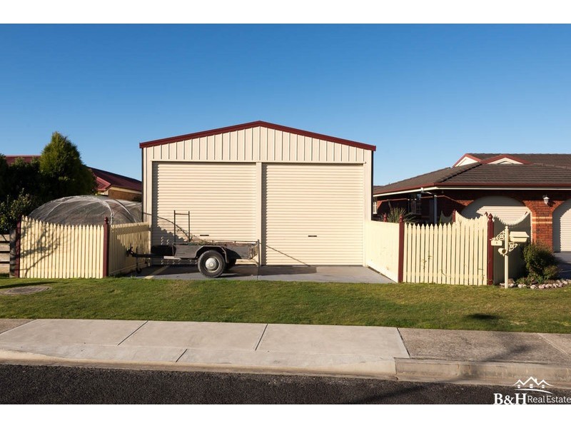 1 Banks Place, Turners Beach TAS 7315