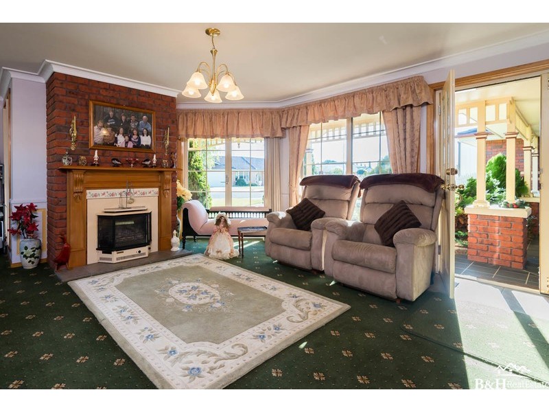 1 Banks Place, Turners Beach TAS 7315