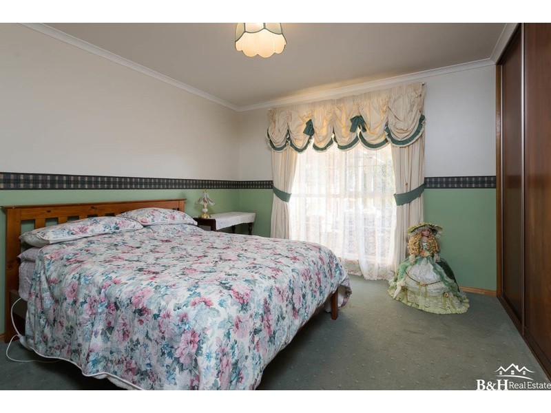 1 Banks Place, Turners Beach TAS 7315