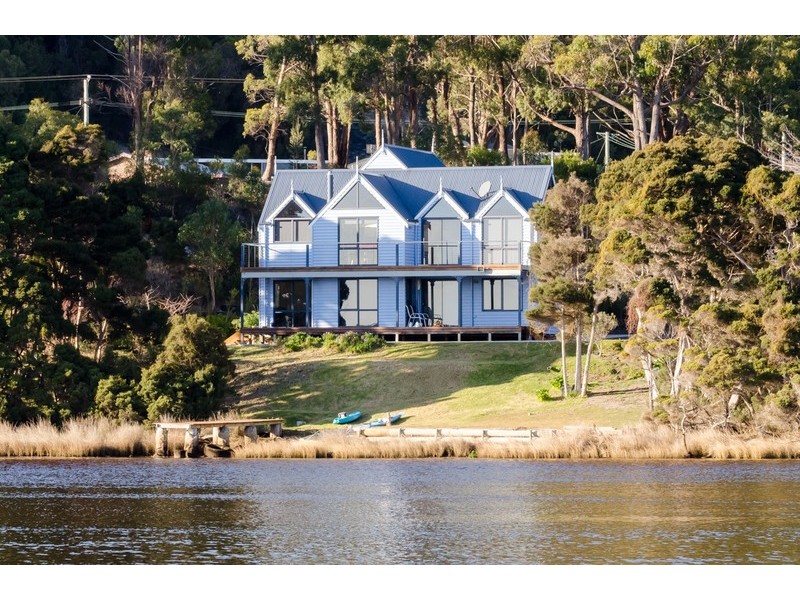 2 Blythe Street, Heybridge TAS 7316