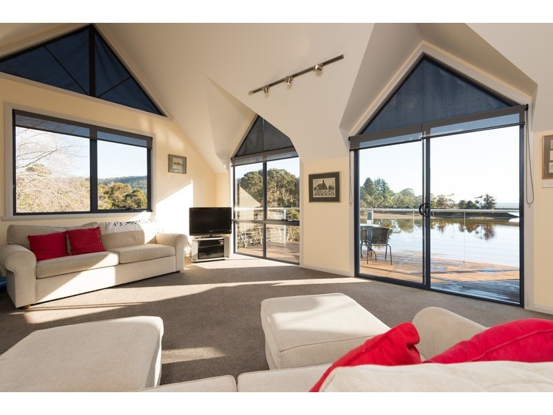 2 Blythe Street, Heybridge TAS 7316