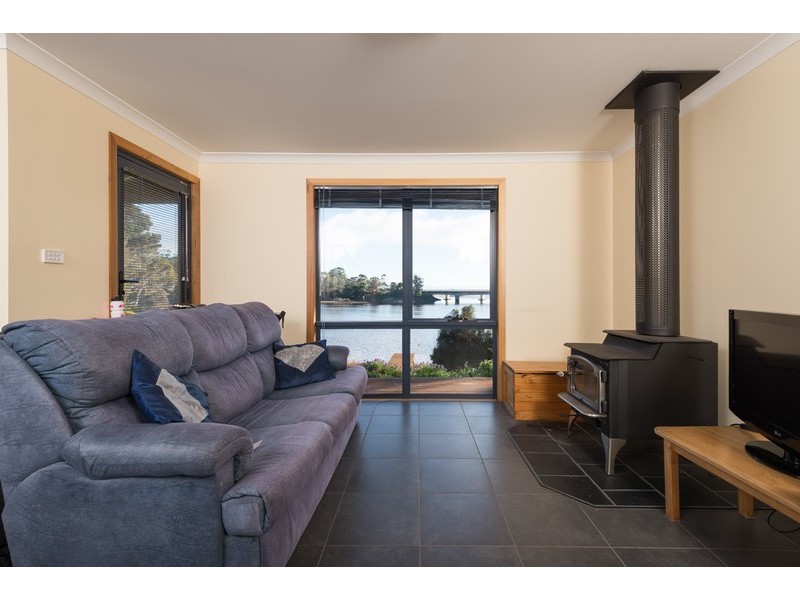 2 Blythe Street, Heybridge TAS 7316