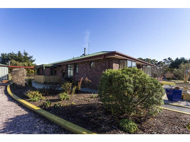 20 Bundarra Drive, Squeaking Point TAS 7307