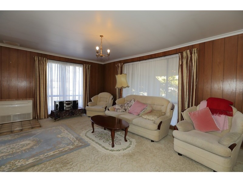 17 Hambledon Avenue, Park Grove TAS 7320