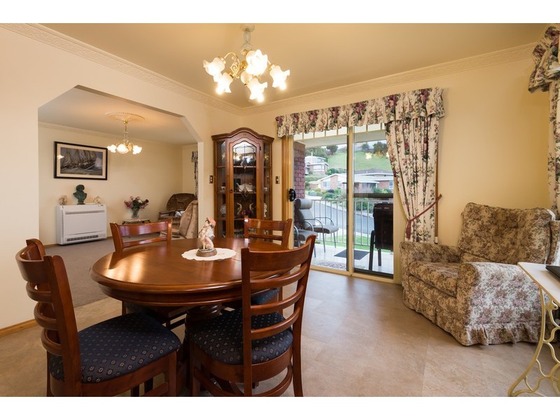 7 Kywong Crescent, West Ulverstone TAS 7315