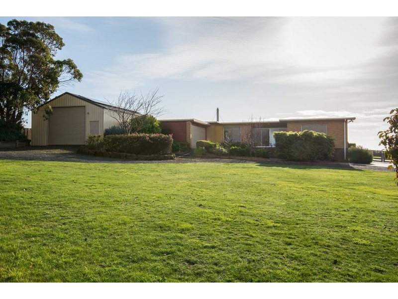 38 West Ridge Road, Penguin TAS 7316