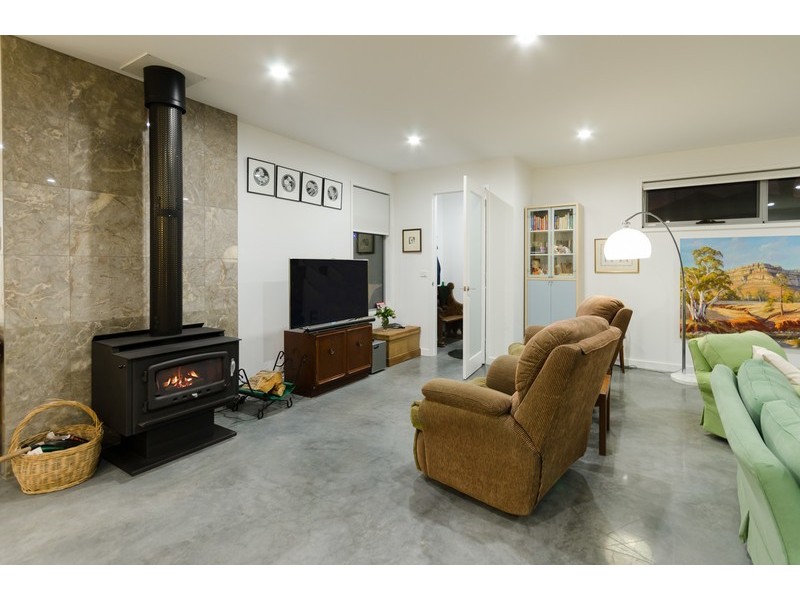 1/16 Main Street, Ulverstone TAS 7315