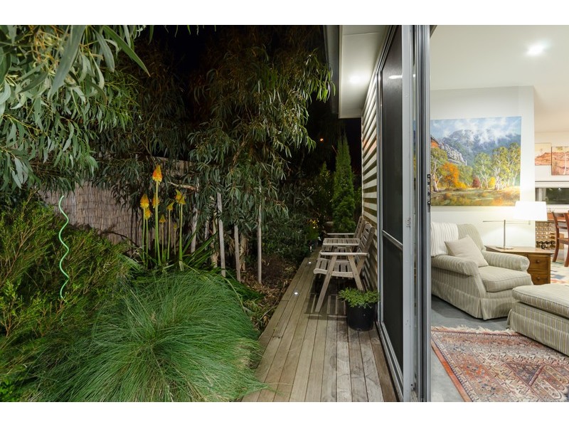 1/16 Main Street, Ulverstone TAS 7315