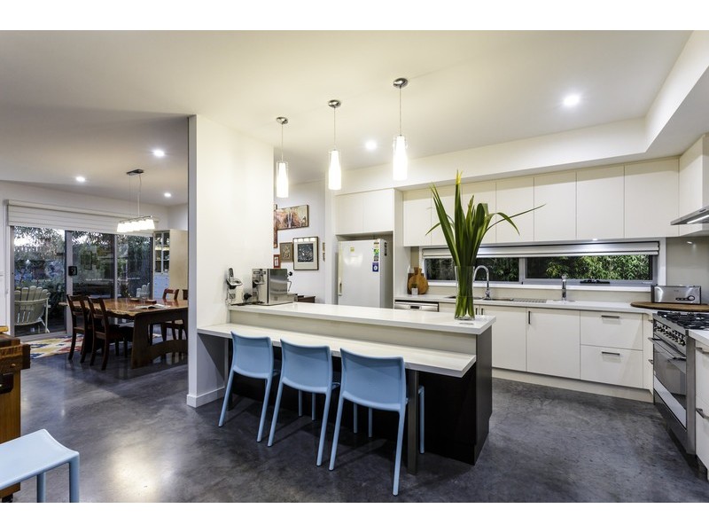 1/16 Main Street, Ulverstone TAS 7315