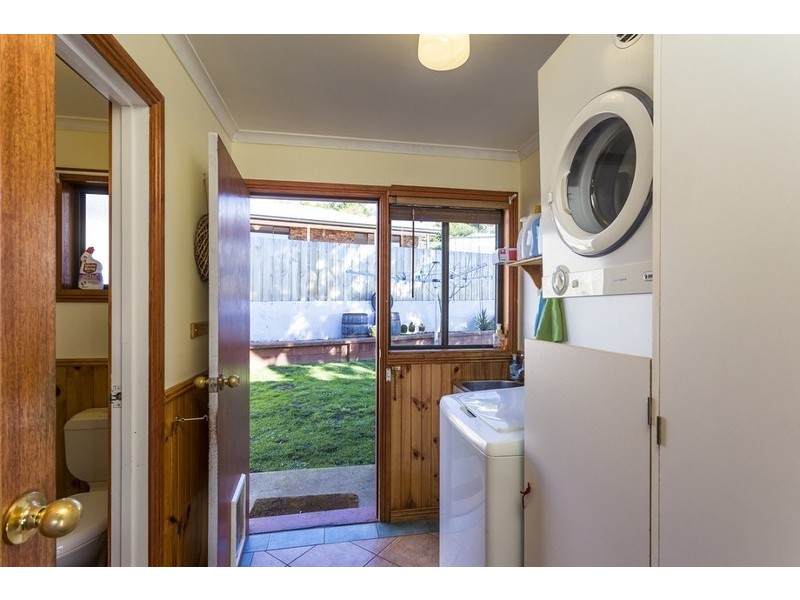 11 Sunset Lane, Penguin TAS 7316