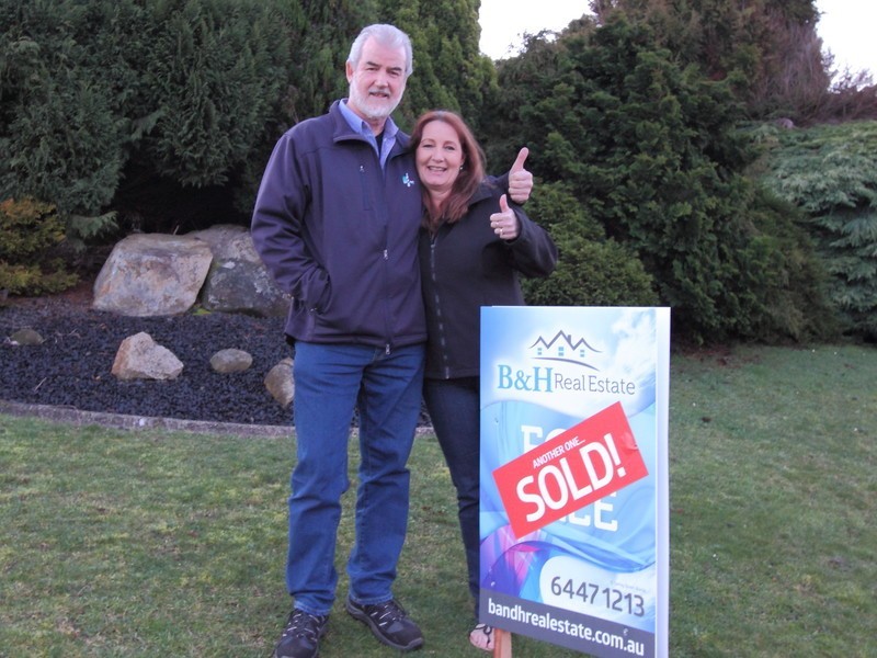 2 Greenacre Street, Upper Burnie TAS 7320