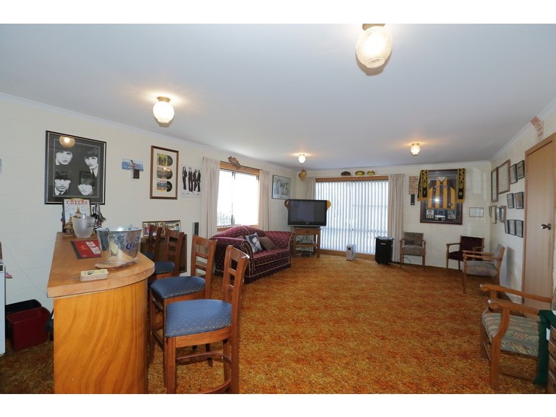 2 Greenacre Street, Upper Burnie TAS 7320