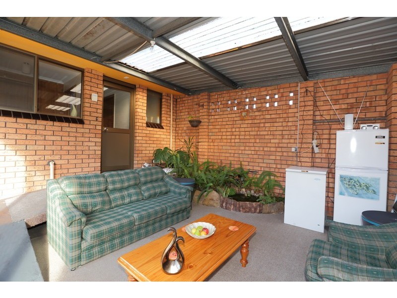 2 Greenacre Street, Upper Burnie TAS 7320
