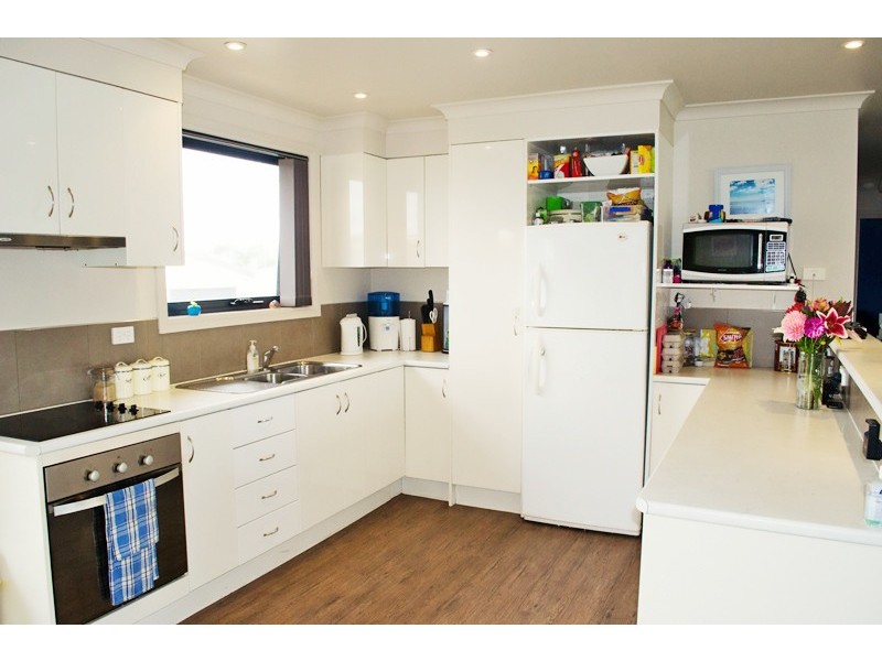 16 Tingha Way, West Ulverstone TAS 7315