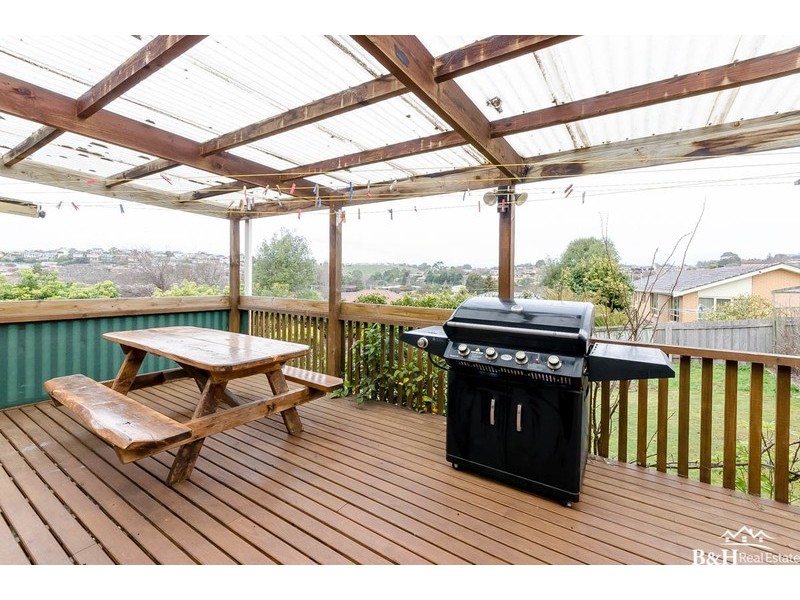 25 Futuna Avenue, Park Grove TAS 7320