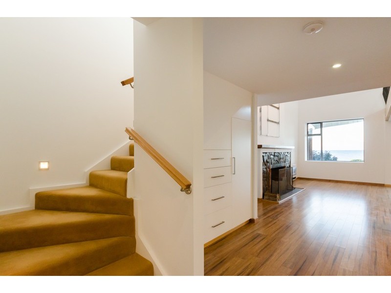 110 Main Road, Penguin TAS 7316