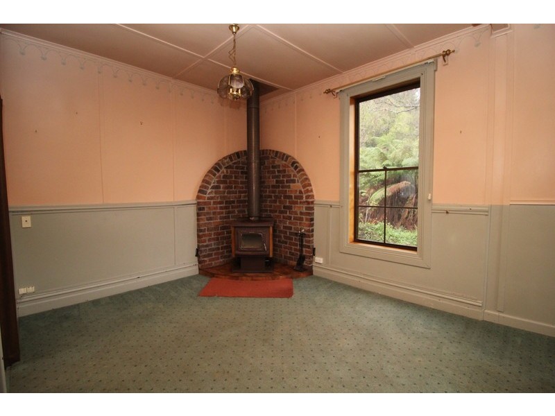 12 Urquhart Street, Queenstown TAS 7467