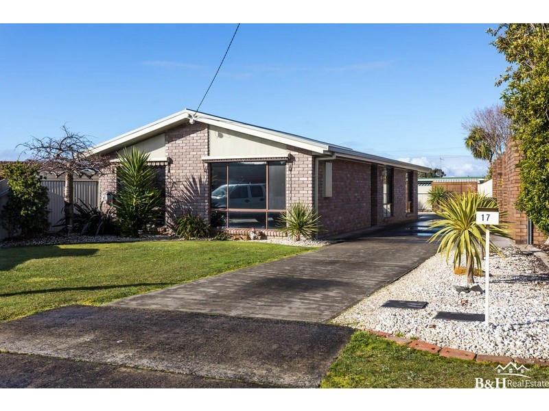 17 Roberts Court, Devonport TAS 7310