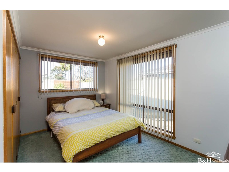 17 Roberts Court, Devonport TAS 7310