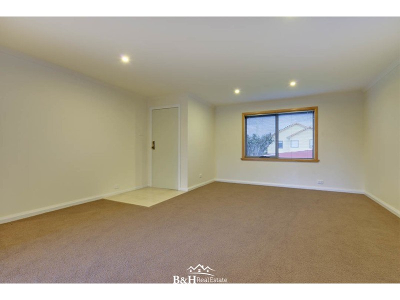 2 Verelle Street, Hillcrest TAS 7320