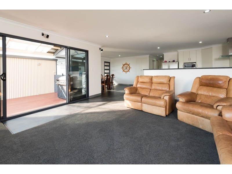 11 Plummer Court, Somerset TAS 7322