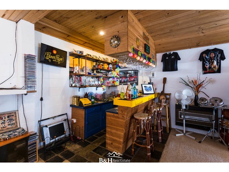 27 Upper Drew Street, East Devonport TAS 7310