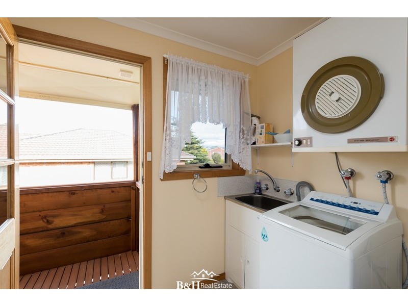 16 Mills Road, Park Grove TAS 7320