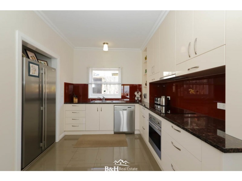 2 Amy Street, Burnie TAS 7320
