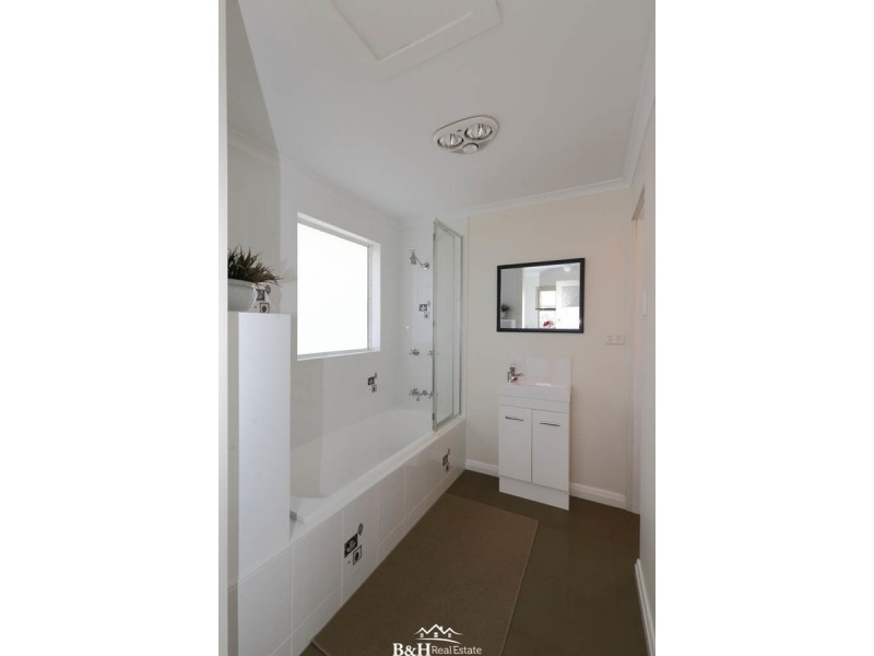 2 Amy Street, Burnie TAS 7320