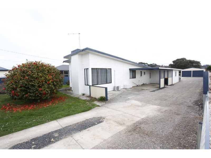 24 Josephine Street, West Ulverstone TAS 7315