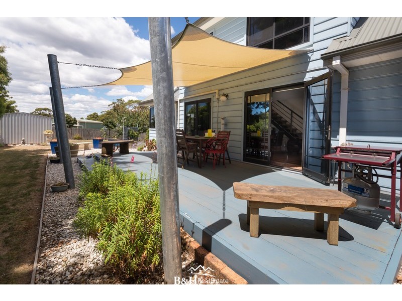 3 Kyema Street, Penguin TAS 7316