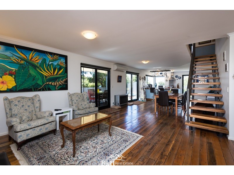 3 Kyema Street, Penguin TAS 7316