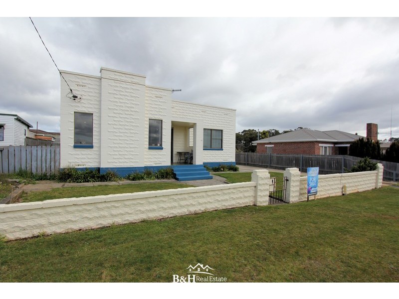36 Cardigan Street, Somerset TAS 7322