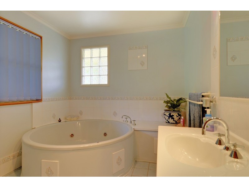 59 Deviation Road, Penguin TAS 7316