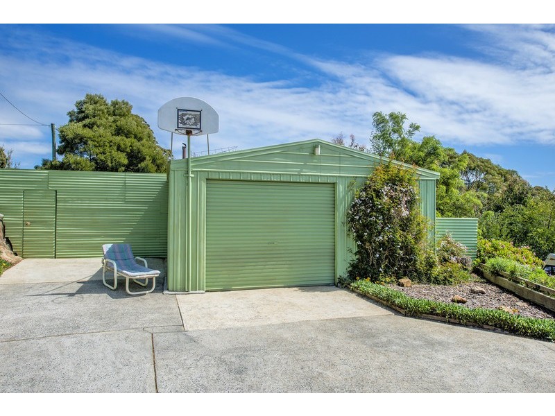 59 Deviation Road, Penguin TAS 7316