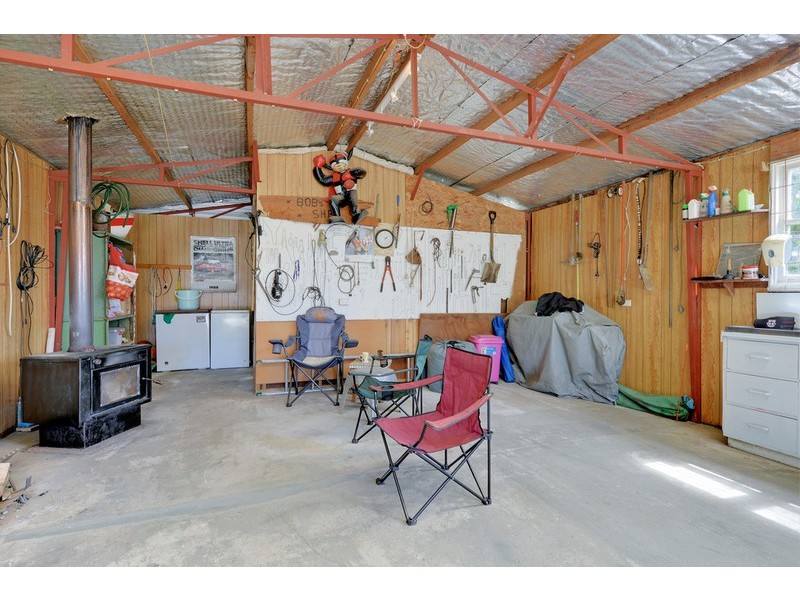 59 Deviation Road, Penguin TAS 7316