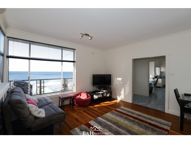 19 Bay Street, Parklands TAS 7320