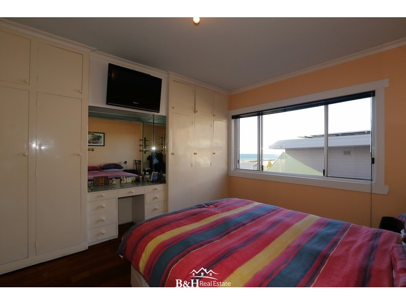 19 Bay Street, Parklands TAS 7320