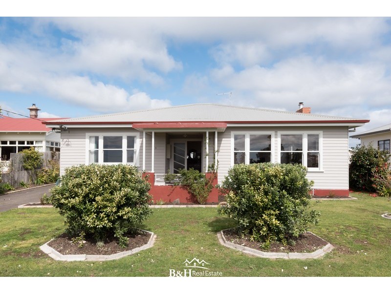 5 Riverside Avenue, Ulverstone TAS 7315