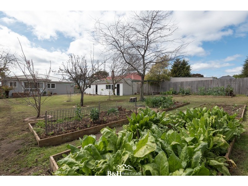 5 Riverside Avenue, Ulverstone TAS 7315