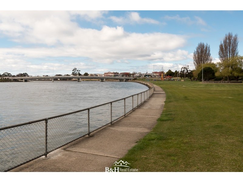 5 Riverside Avenue, Ulverstone TAS 7315