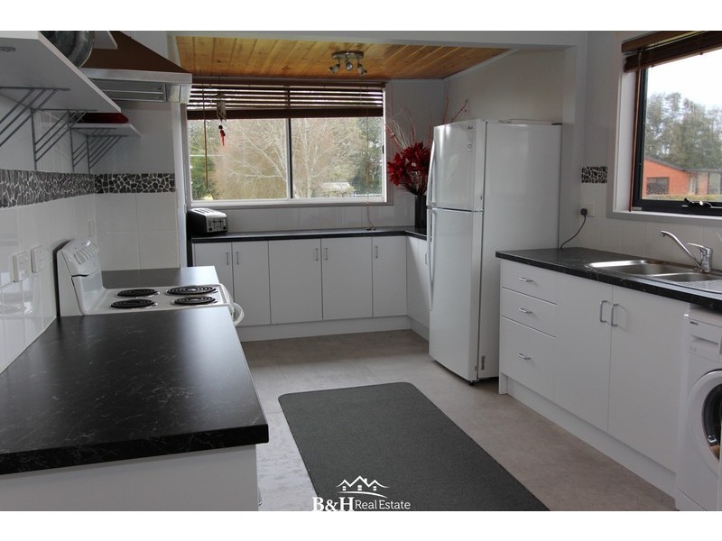 29 Camp Road, Waratah TAS 7321