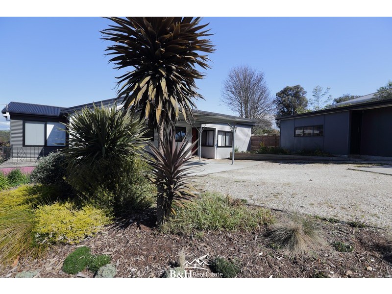 40 Mcphee Street, Havenview TAS 7320
